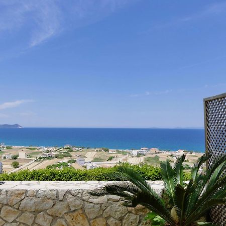 Villa Pasifai モルテリ エクステリア 写真