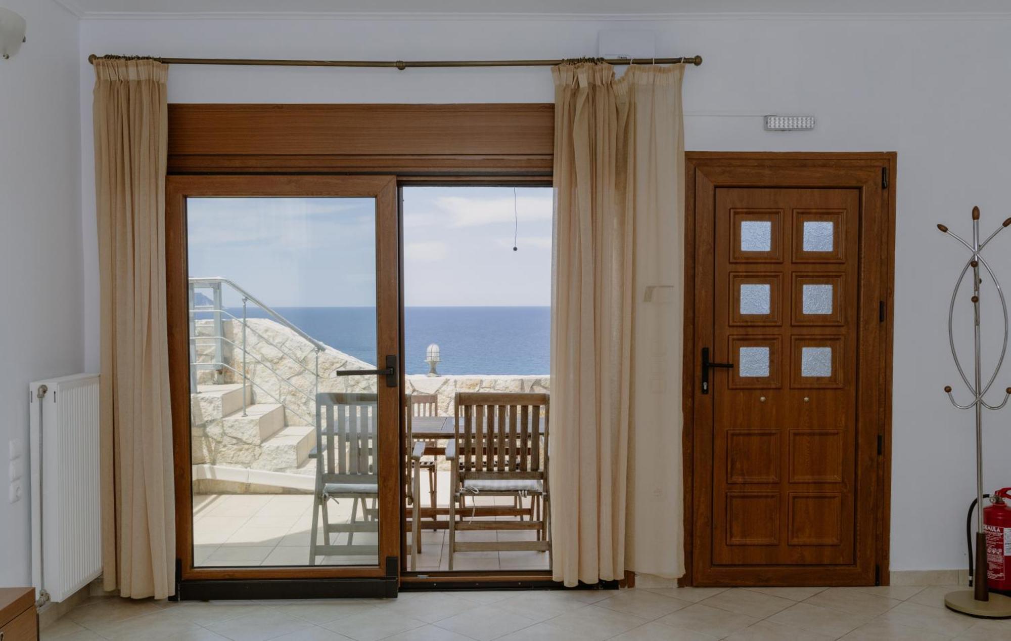 Villa Pasifai モルテリ エクステリア 写真